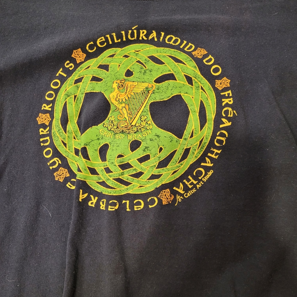Celtic Knot short sleeve tees